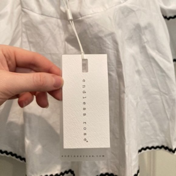 ENDLESS ROSE RUFFLE TRIM OFF SHOULDER TOP IN WHITE - Picture 4 of 6